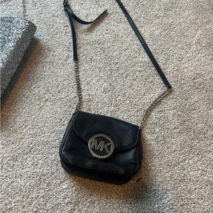 Michael Kors MK pebbles leather purse  cross body